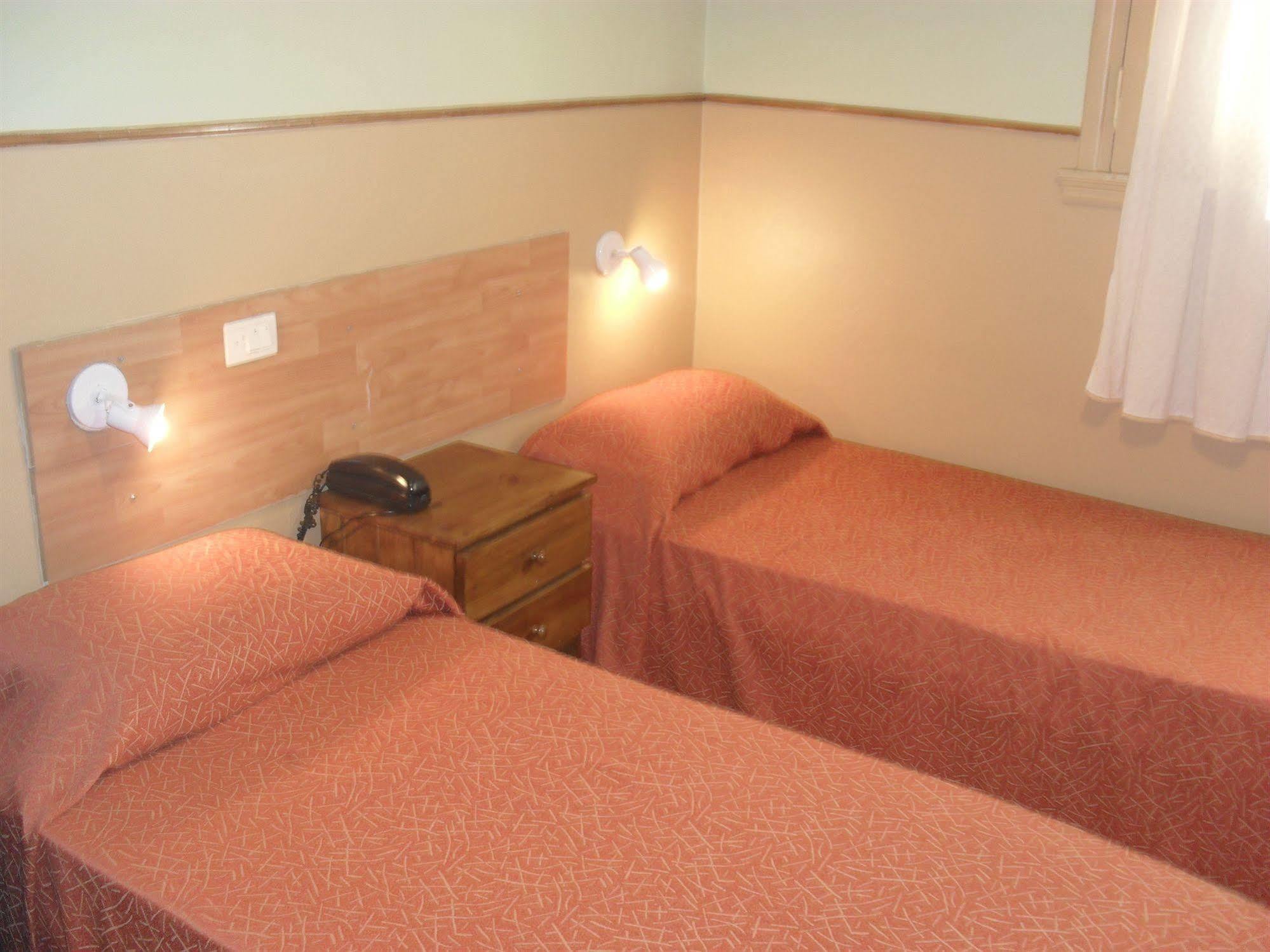 Hotel De La Rue Буенос Айрес Екстериор снимка