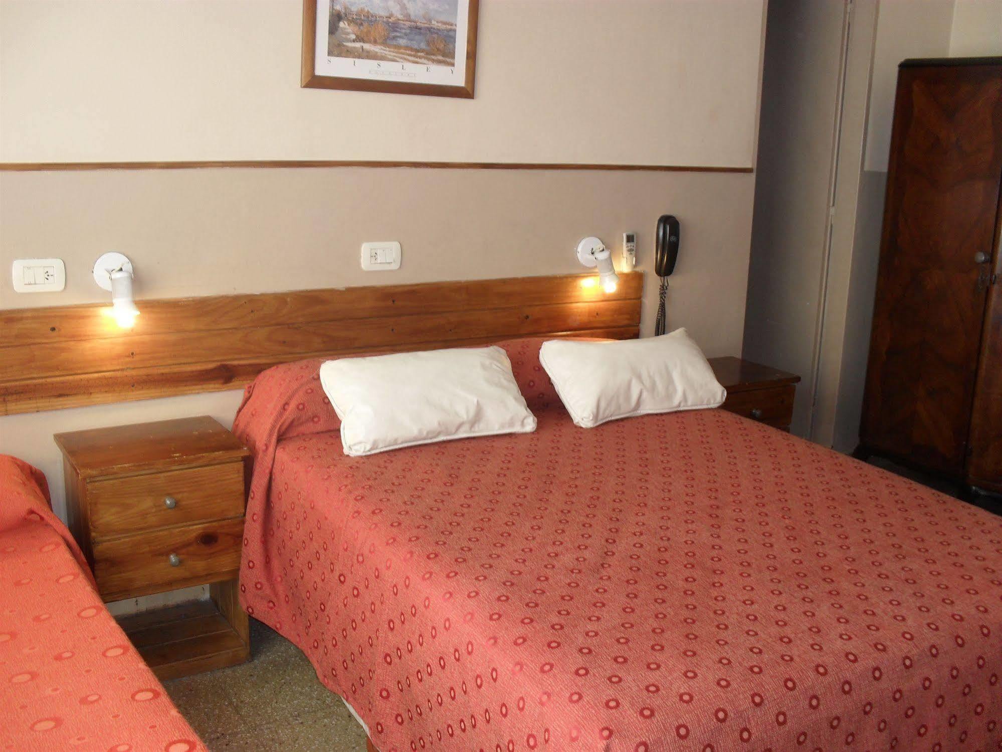 Hotel De La Rue Буенос Айрес Екстериор снимка